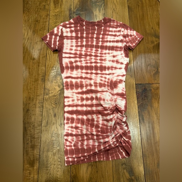 Monrow Alligator Tie Dye Shirred Dress, Size Small, brick red, - Picture 1 of 5